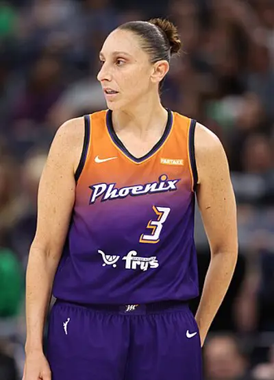 1982 diana taurasi american basketball player 06 11