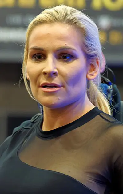 1982 natalya canadian professional wrestler 05 27