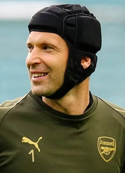 1982 petr cech czech footballer 05 20