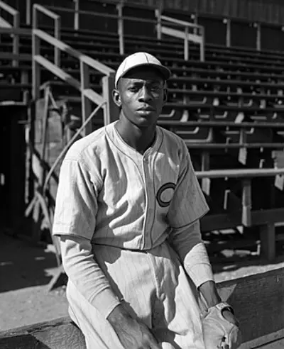 1982 satchel paige american baseball player born 1906 06 08