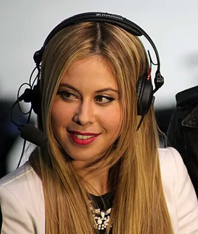 1982 tara lipinski american figure skater 06 10