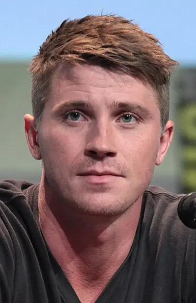 1984 garrett hedlund american actor 09 03