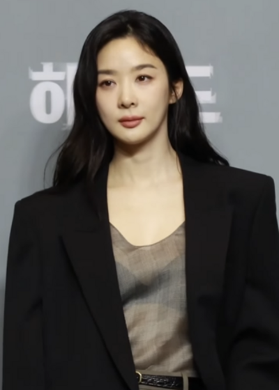 1984 lee chung ah south korean actress 10 29