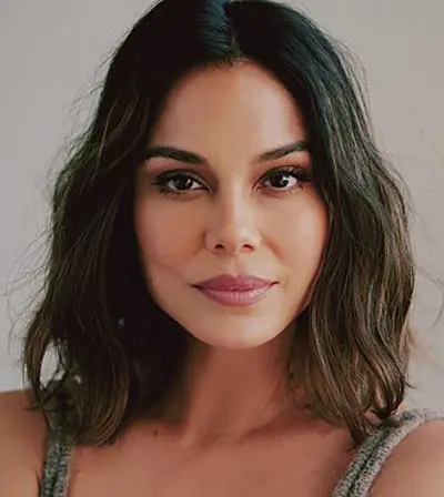 1984 nathalie kelley peruvian australian actress 10 05
