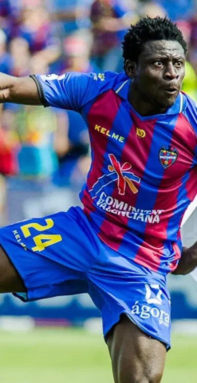 1984 obafemi martins nigerian footballer 10 28