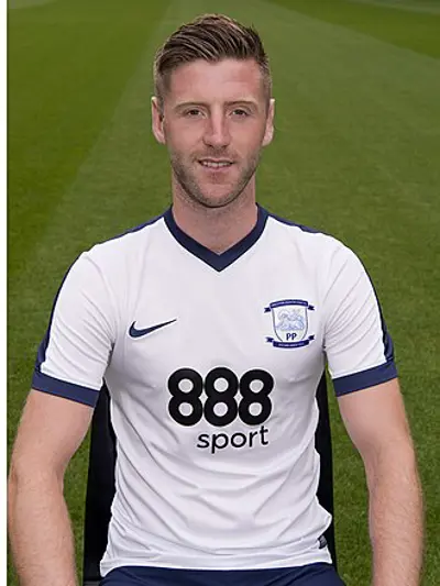 1984 paul gallagher scottish footballer 08 09