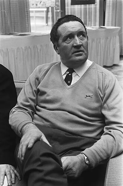 1985 jock stein scottish footballer and manager born 1922 09 10
