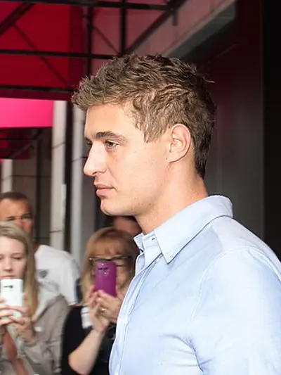 1985 max irons english irish actor 10 17