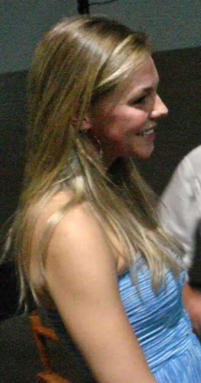 1986 eloise mumford american actress 09 24