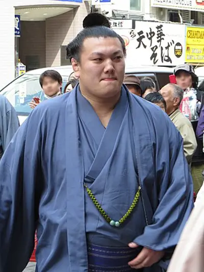 1986 ikioi shota japanese sumo wrestler 10 11