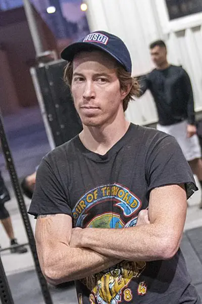 1986 shaun white american snowboarder skateboarder and guitari 09 03