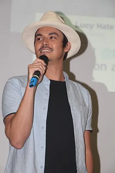 1986 tyler blackburn american actor 10 12