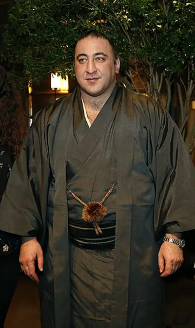 1987 tochinoshin tsuyoshi georgian sumo wrestler 10 13