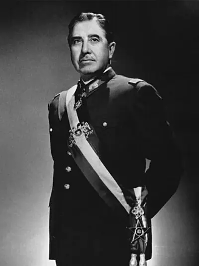 1988 a chilean opposition coalition defeats augusto pinochet in h 10 05