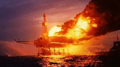 1988 the piper alpha drilling platform in the north sea is destro 07 06