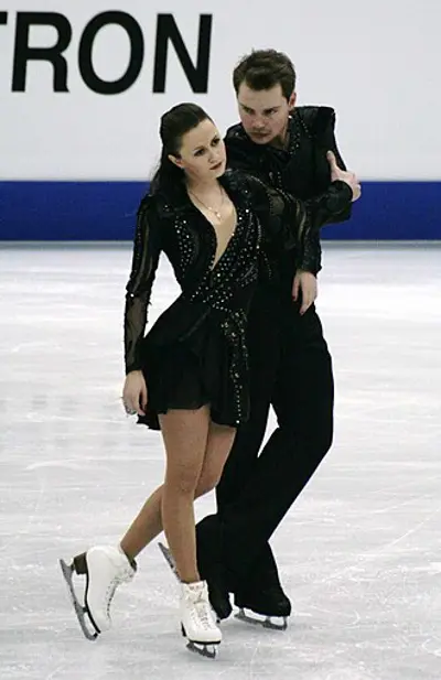 1989 julia zlobina russian azerbaijani figure skater 06 28