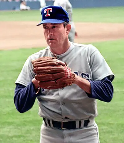 1989 nolan ryan strikes out rickey henderson to become the first 08 22