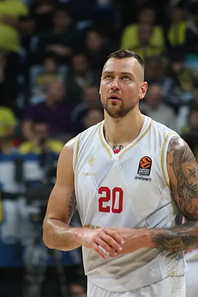 1990 donatas motiejunas lithuanian basketball player 09 20