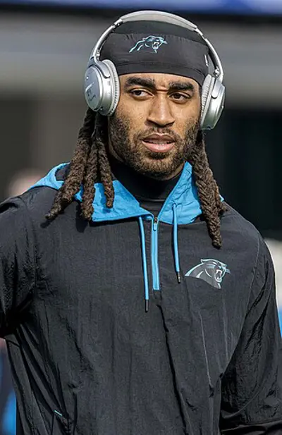 1990 stephon gilmore american football player 09 19