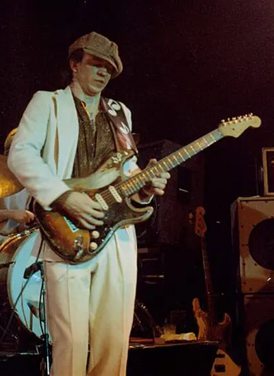 1990 stevie ray vaughan american singer songwriter guitarist a 08 27