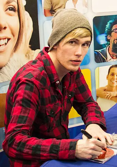 1991 colton dixon american singer songwriter and pianist 10 19