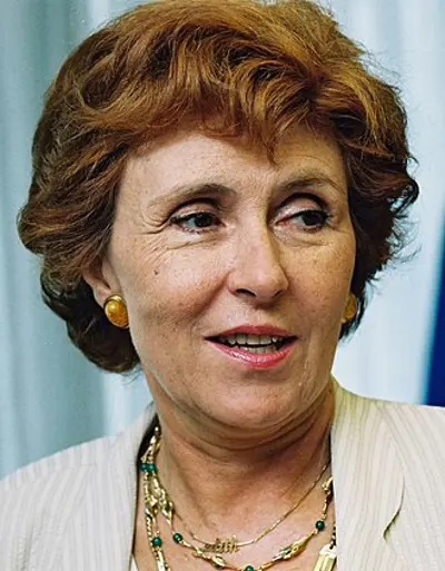1991 edith cresson becomes frances first female prime minister