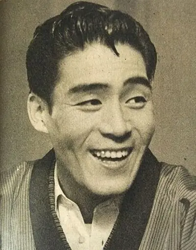 1991 hachiro kasuga japanese singer and actor born 1924 10 22
