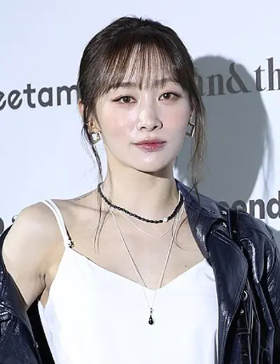 1991 nicole jung american singer 10 07