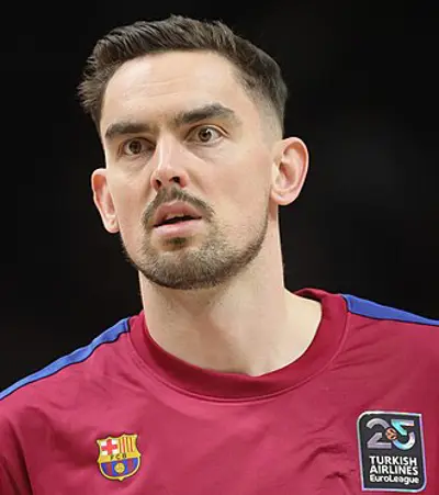 1991 tomas satoransky czech basketball player 10 30