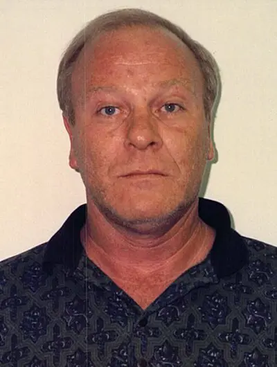 1992 after his neighbor identified handwriting samples placed on 09 24