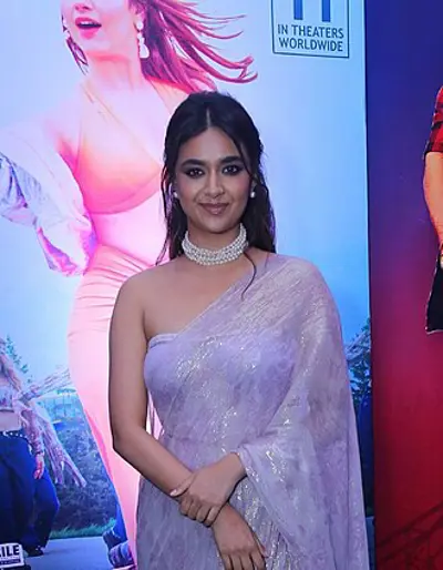 1992 keerthy suresh indian actress 10 17