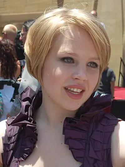 1992 sofia vassilieva american actress 10 22