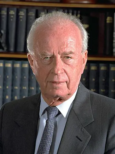 1993 israeli prime minister yitzhak rabin shakes hands with pales 09 13