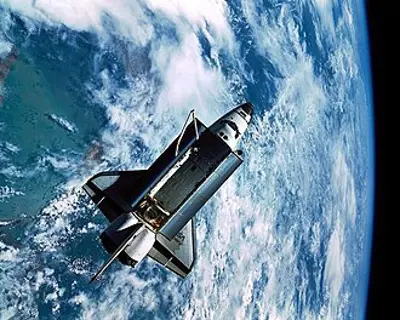 1993 nasa launches space shuttle discovery on sts 51