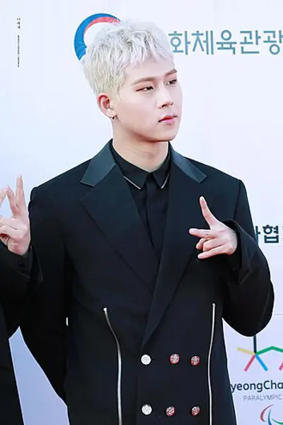 1994 lee joo heon south korean rapper and songwriter 10 06