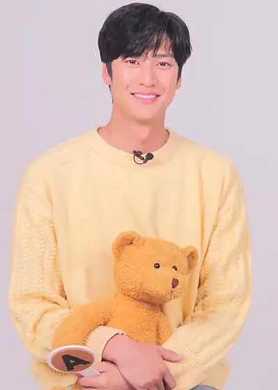 1994 na in woo south korean actor 09 17