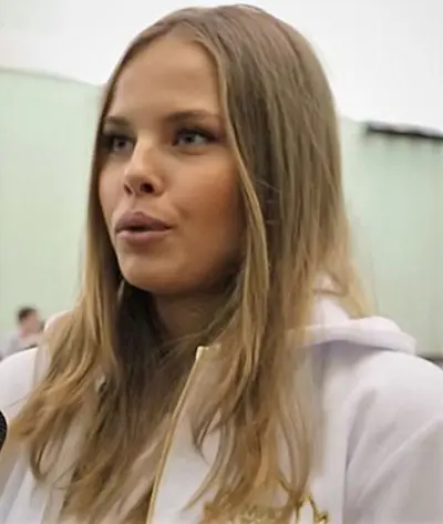 1994 yuliana korolkova russian model and beauty pageant titlehol 09 09