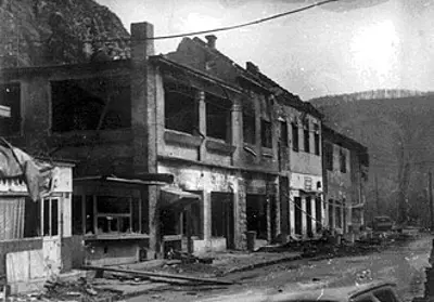 1995 bosnian war nato launches operation deliberate force agains 08 30