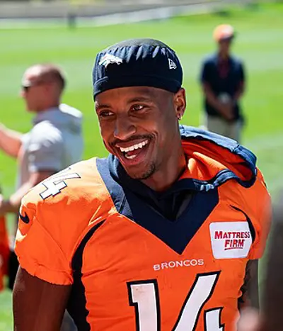 1995 courtland sutton american football player 10 10