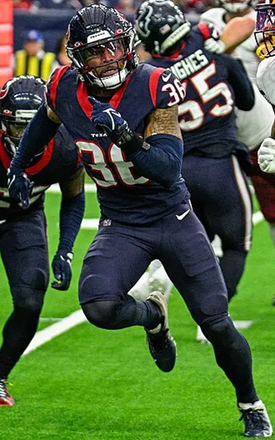 1995 jonathan owens american football player 07 22