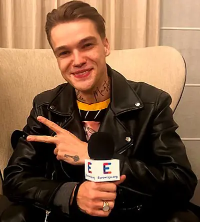 1995 mikolas josef czech singer and songwriter 10 04