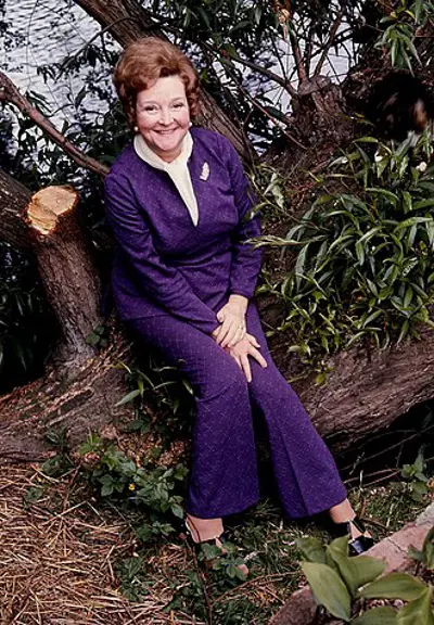 1996 beryl reid english actress born 1919 10 13