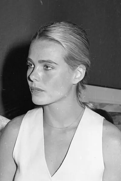 1996 margaux hemingway american model and actress born 1954 07 01