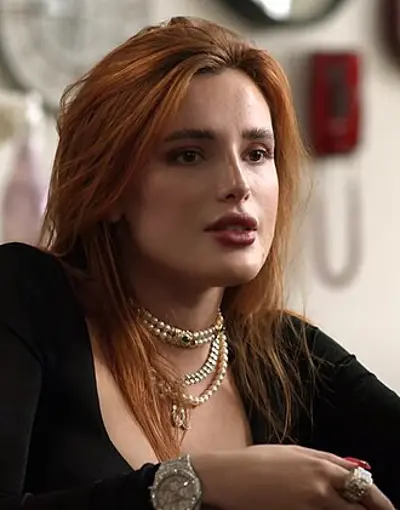 1997 bella thorne american actress 10 08