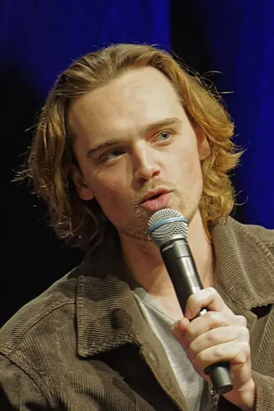 1997 dean charles chapman english actor 09 07
