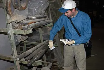1998 iraq disarmament crisis begins iraq announces it would no l 10 31