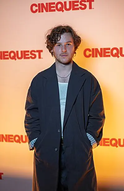 1998 nolan gould american actor 10 28