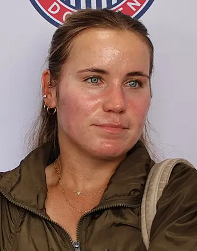 1998 sofia kenin american tennis player 11 14
