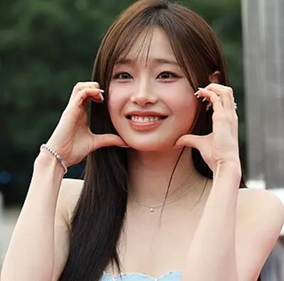 1999 chuu south korean singer and television personality 10 20