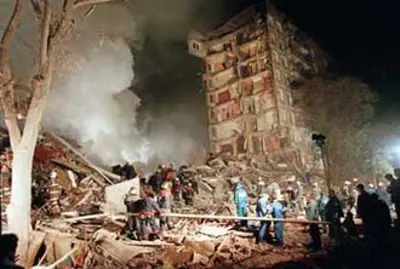 1999 the first of a series of bombings in moscow kills one person 08 31